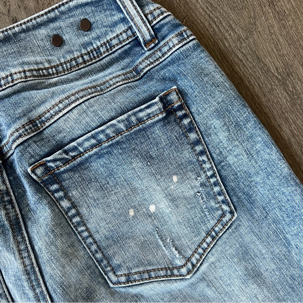 CABI #5492 Cinch Skinny Acid Wash Skinny Denim Jeans Size 4 - Picture 9 of 11
